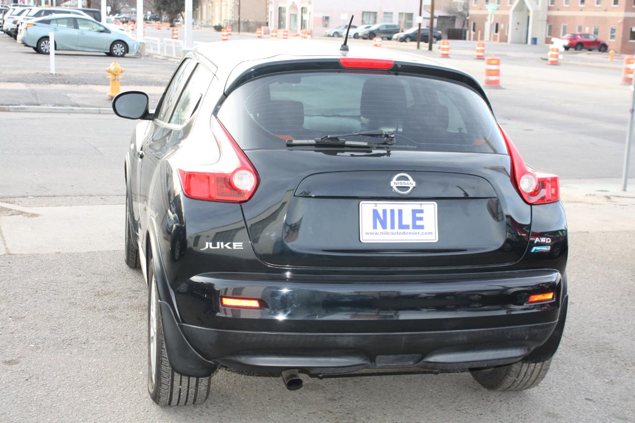 Nissan Juke S AWD 2013