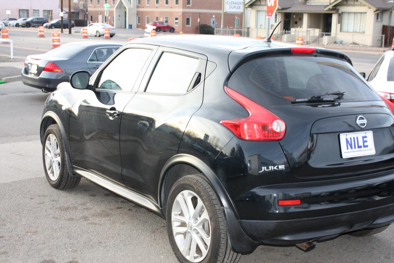 Nissan Juke S AWD 2013