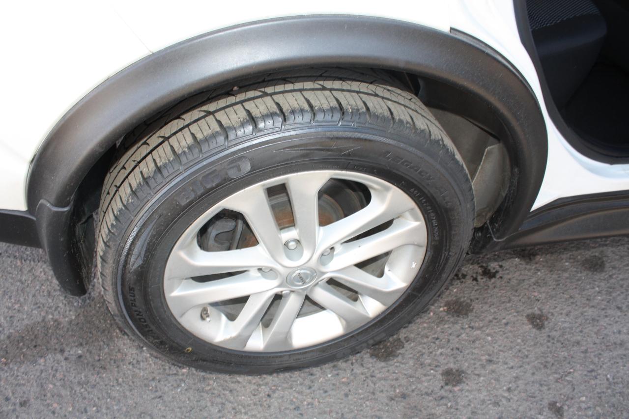 Nissan Juke S AWD 2016