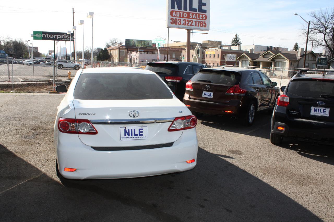 Toyota Corolla LE 2013