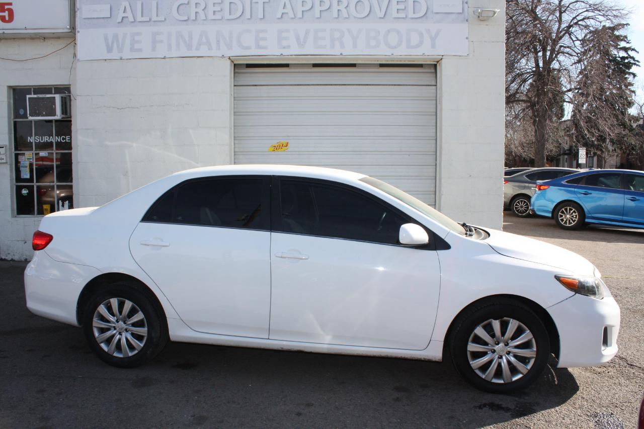 Toyota Corolla LE 2013