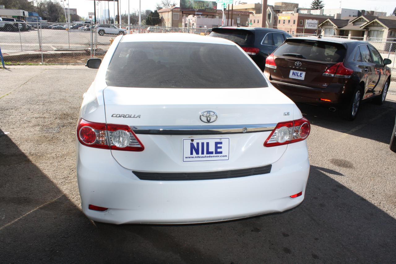 Toyota Corolla LE 2013