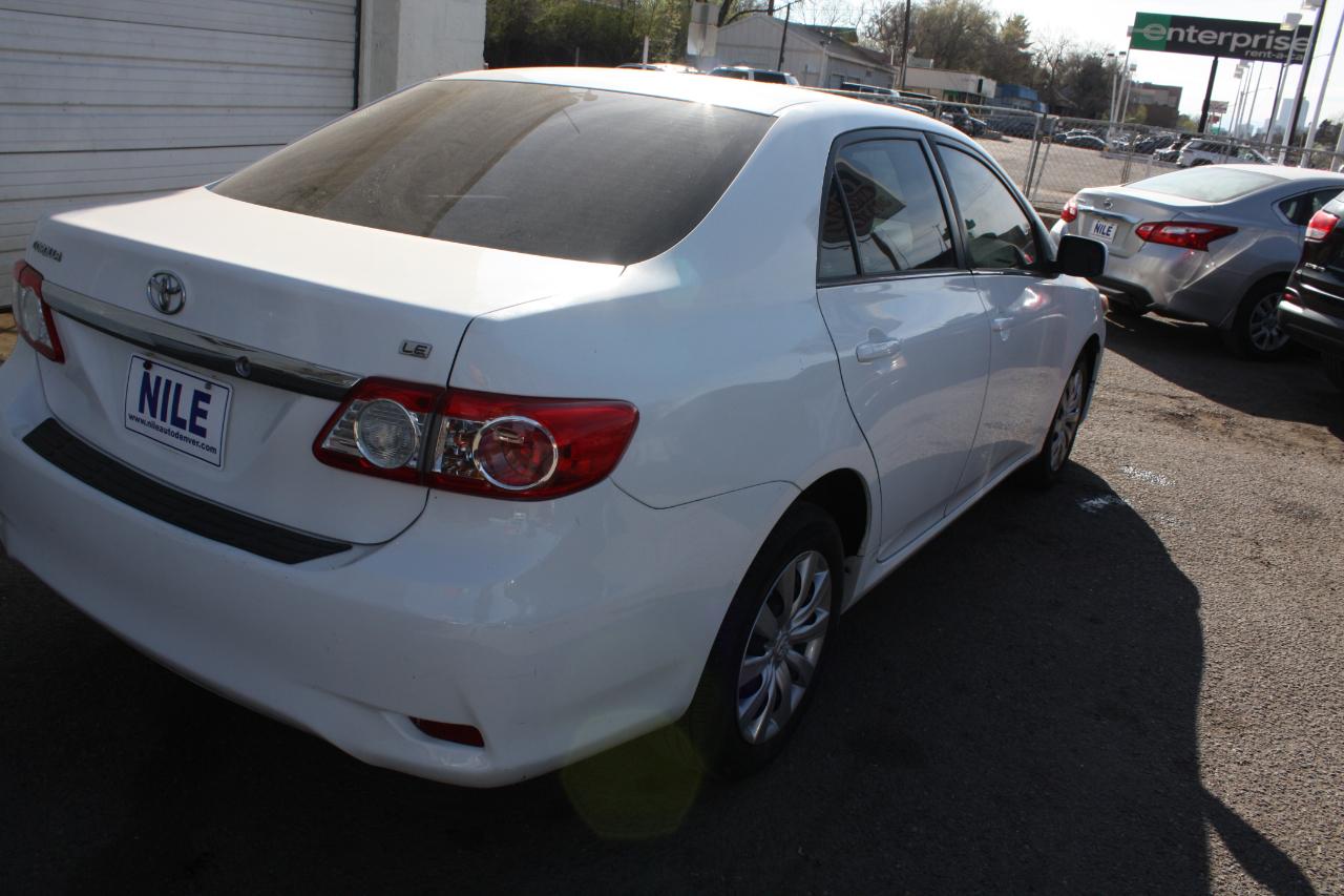 Toyota Corolla LE 2013