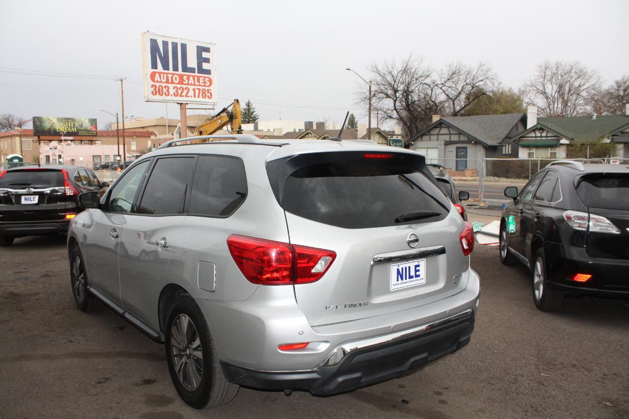 Nissan Pathfinder Platinum 4WD 2018