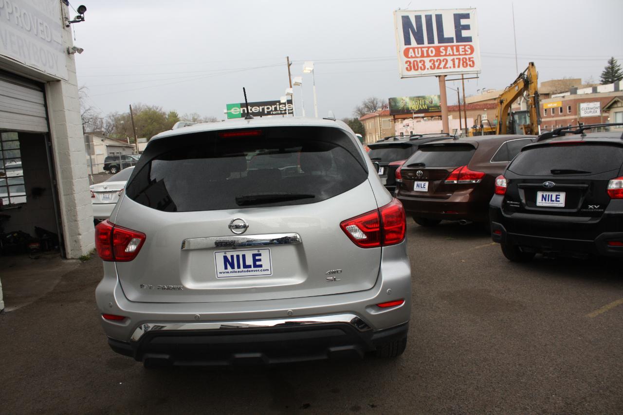 Nissan Pathfinder Platinum 4WD 2018