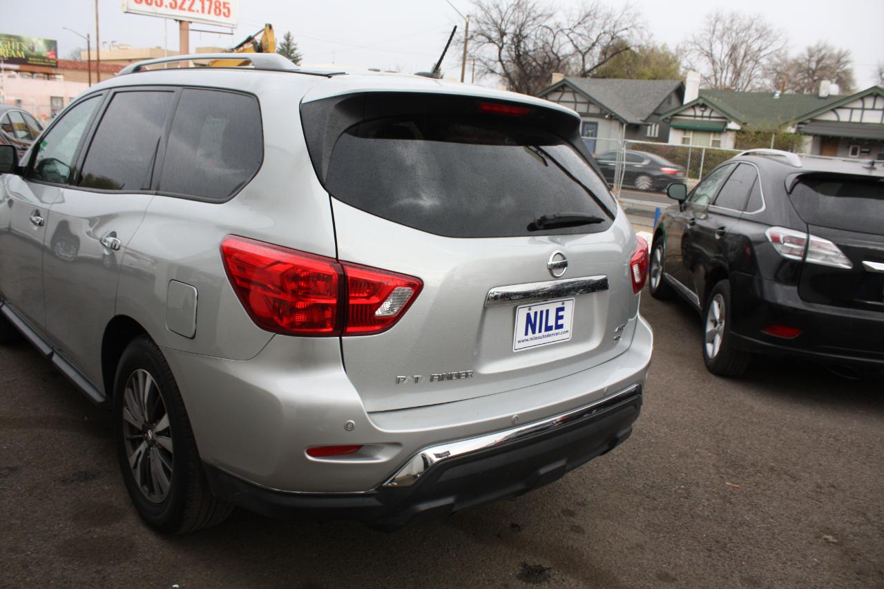 Nissan Pathfinder Platinum 4WD 2018