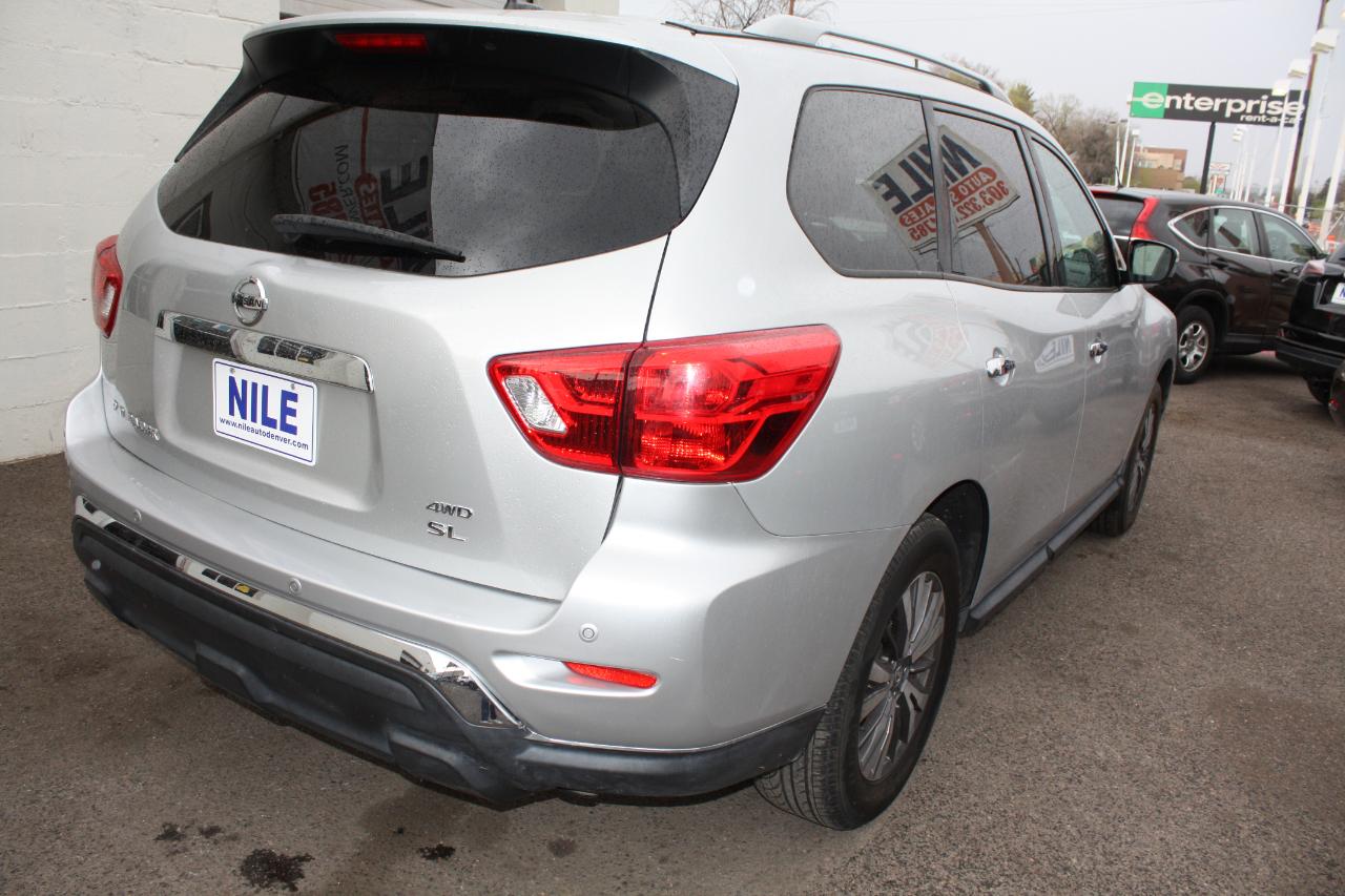 Nissan Pathfinder Platinum 4WD 2018