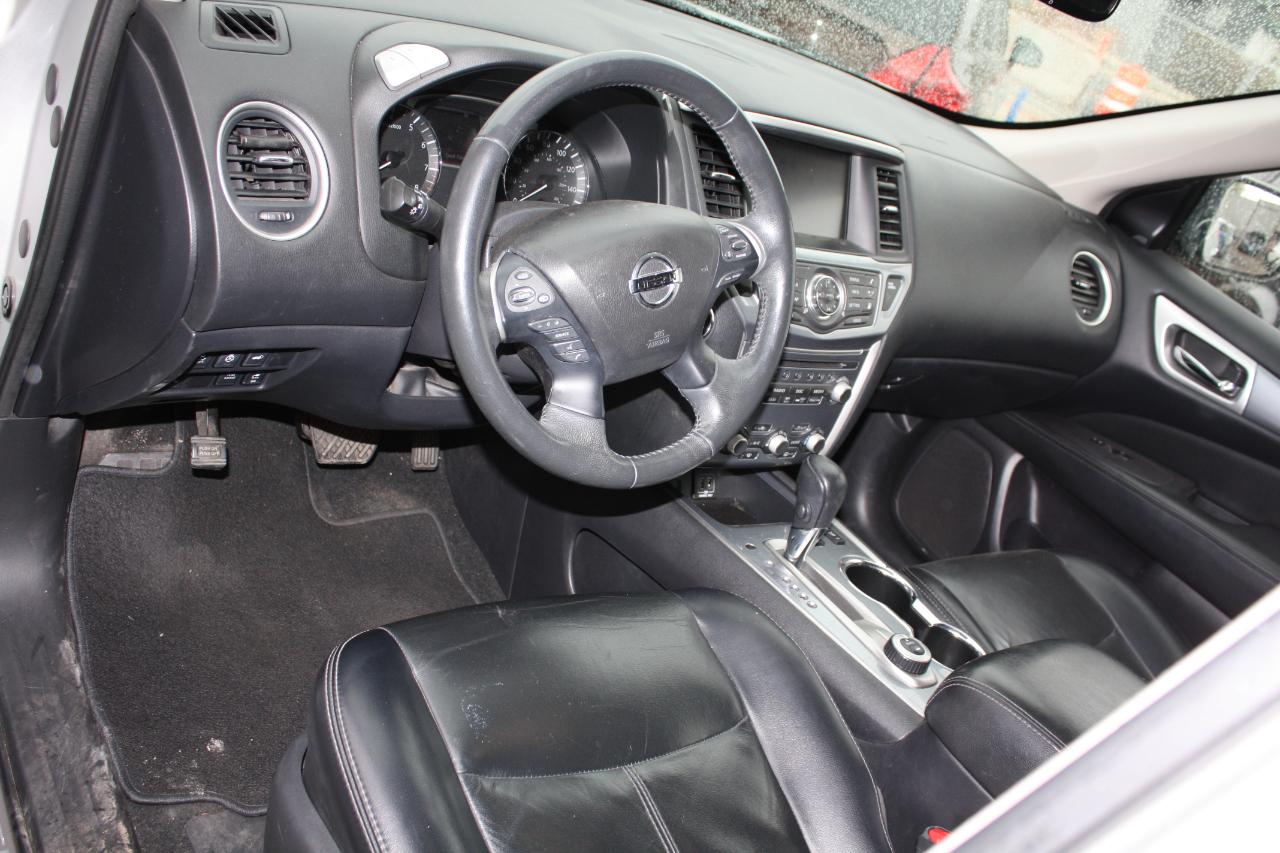 Nissan Pathfinder Platinum 4WD 2018