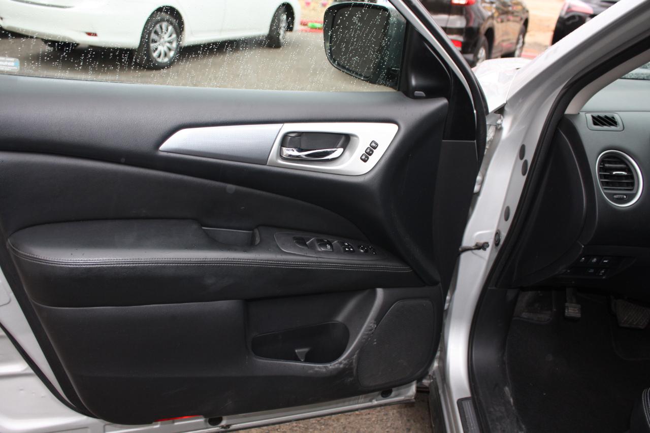 Nissan Pathfinder Platinum 4WD 2018