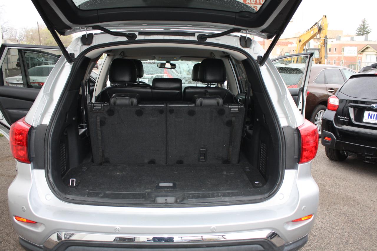 Nissan Pathfinder Platinum 4WD 2018