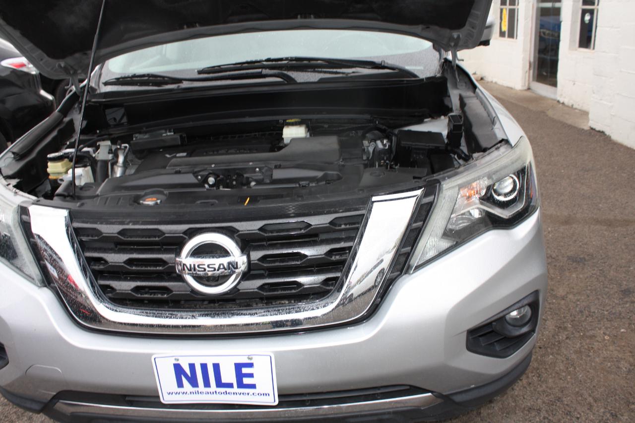 Nissan Pathfinder Platinum 4WD 2018