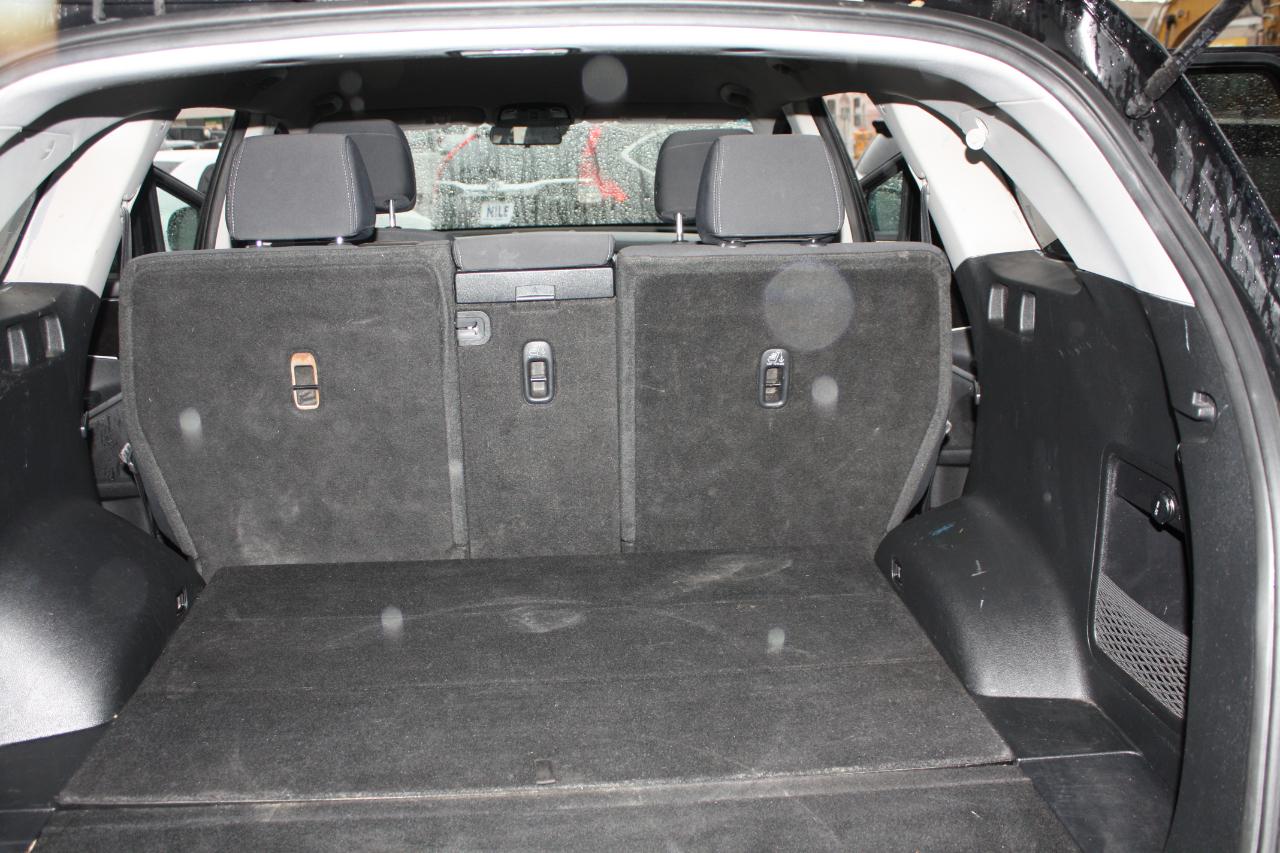 Kia Sorento L 4D SUV FWD 2017