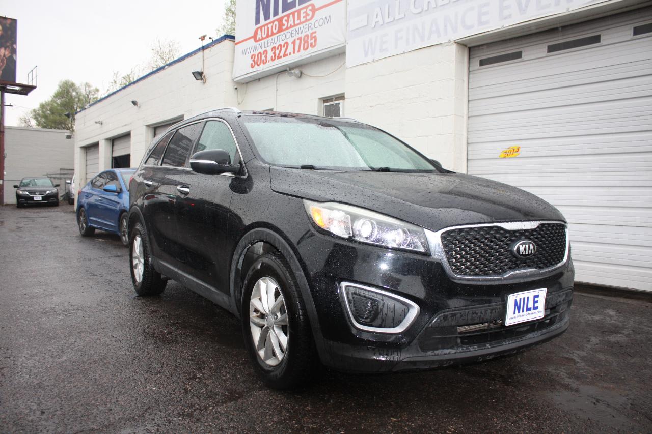 Kia Sorento L 4D SUV FWD 2017