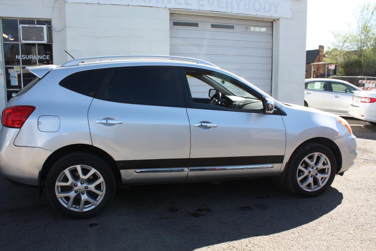 Nissan Rogue S AWD 2013