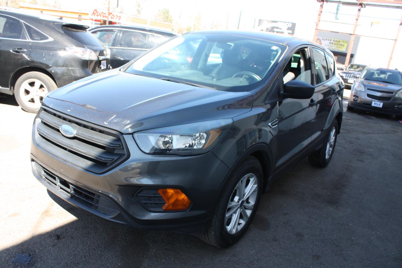 Ford Escape S FWD 2018