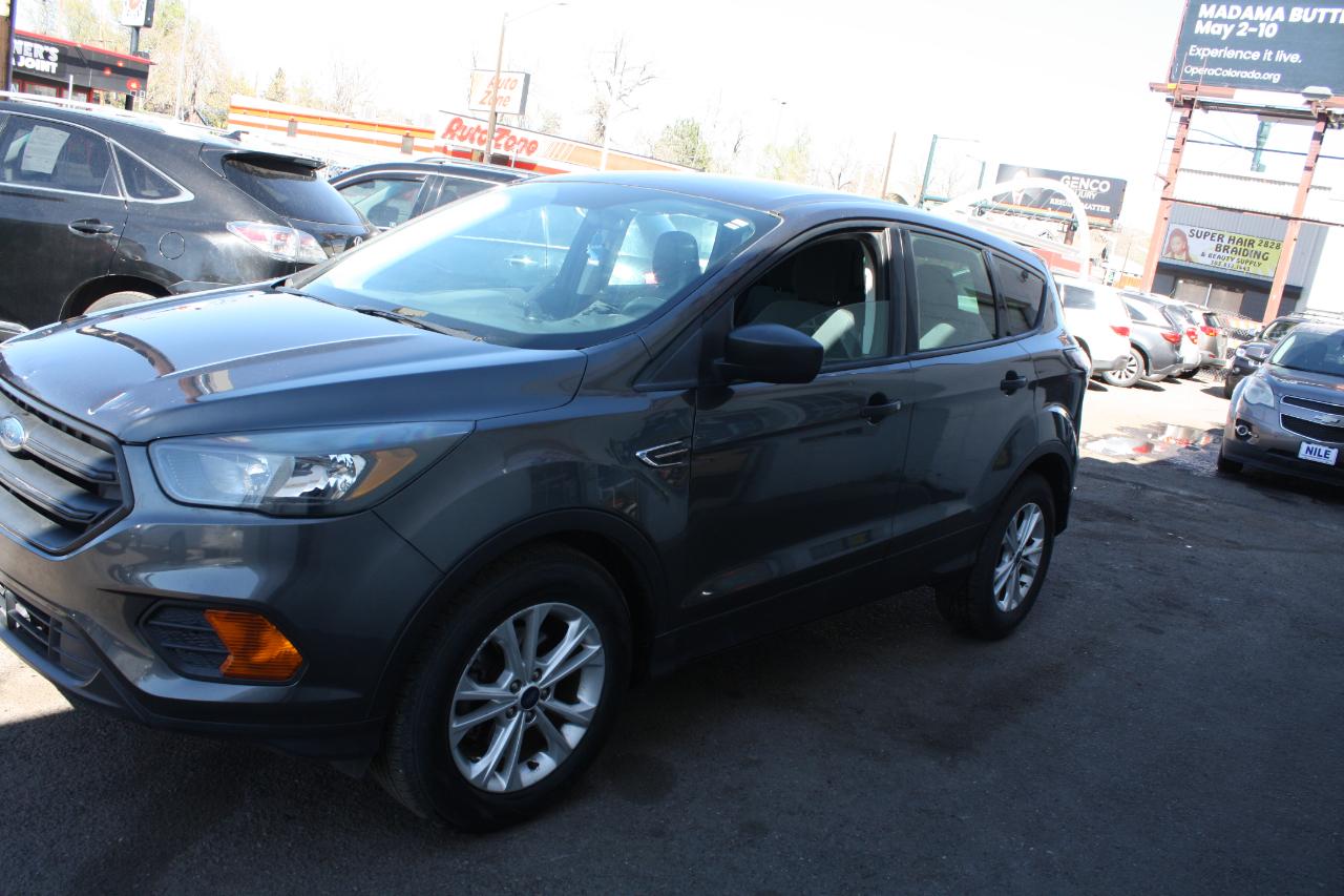 Ford Escape S FWD 2018