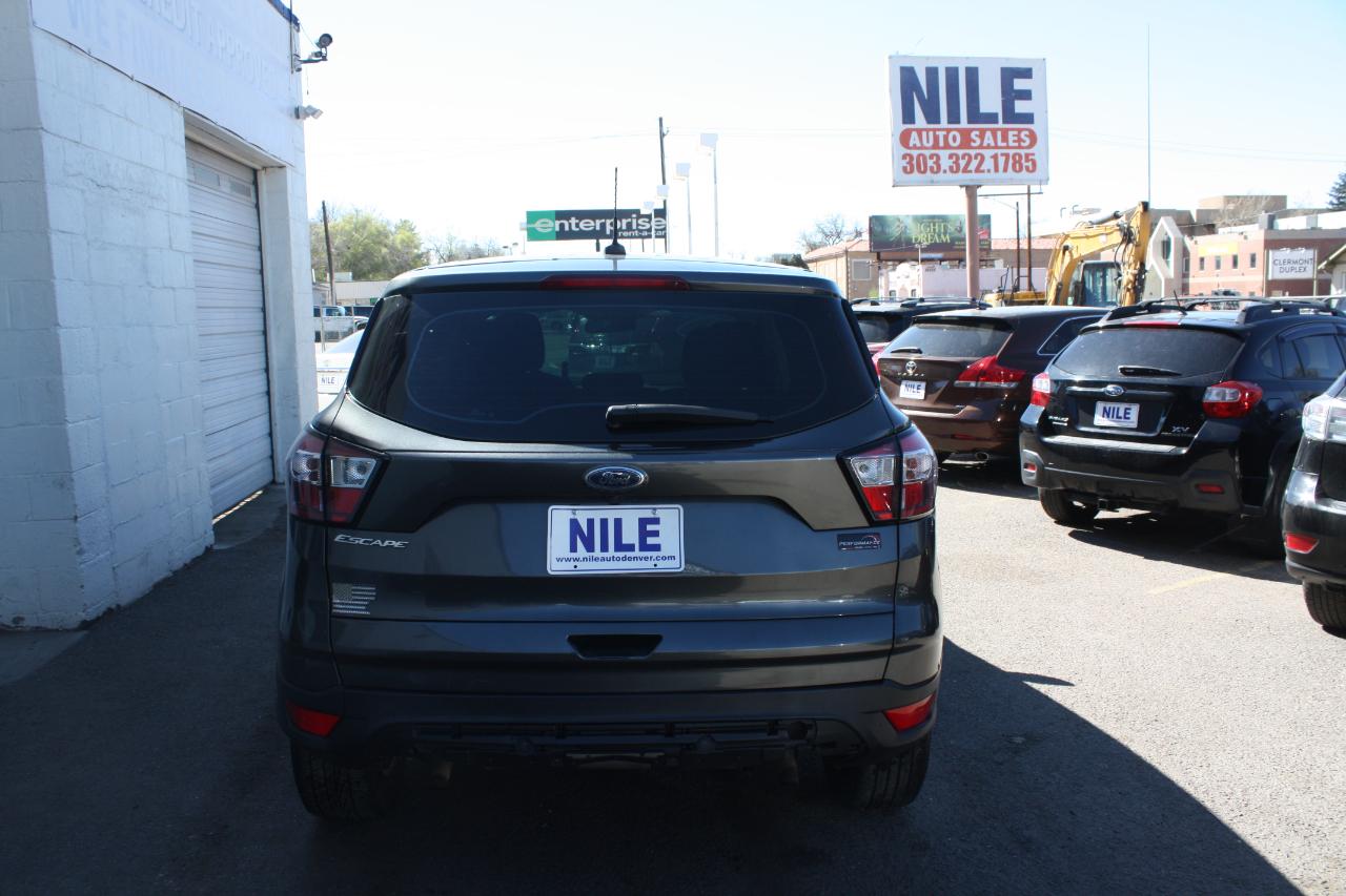 Ford Escape S FWD 2018