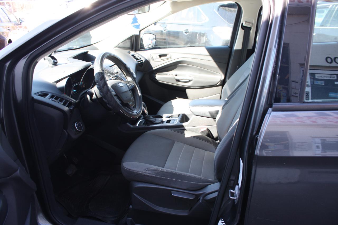 Ford Escape S FWD 2018