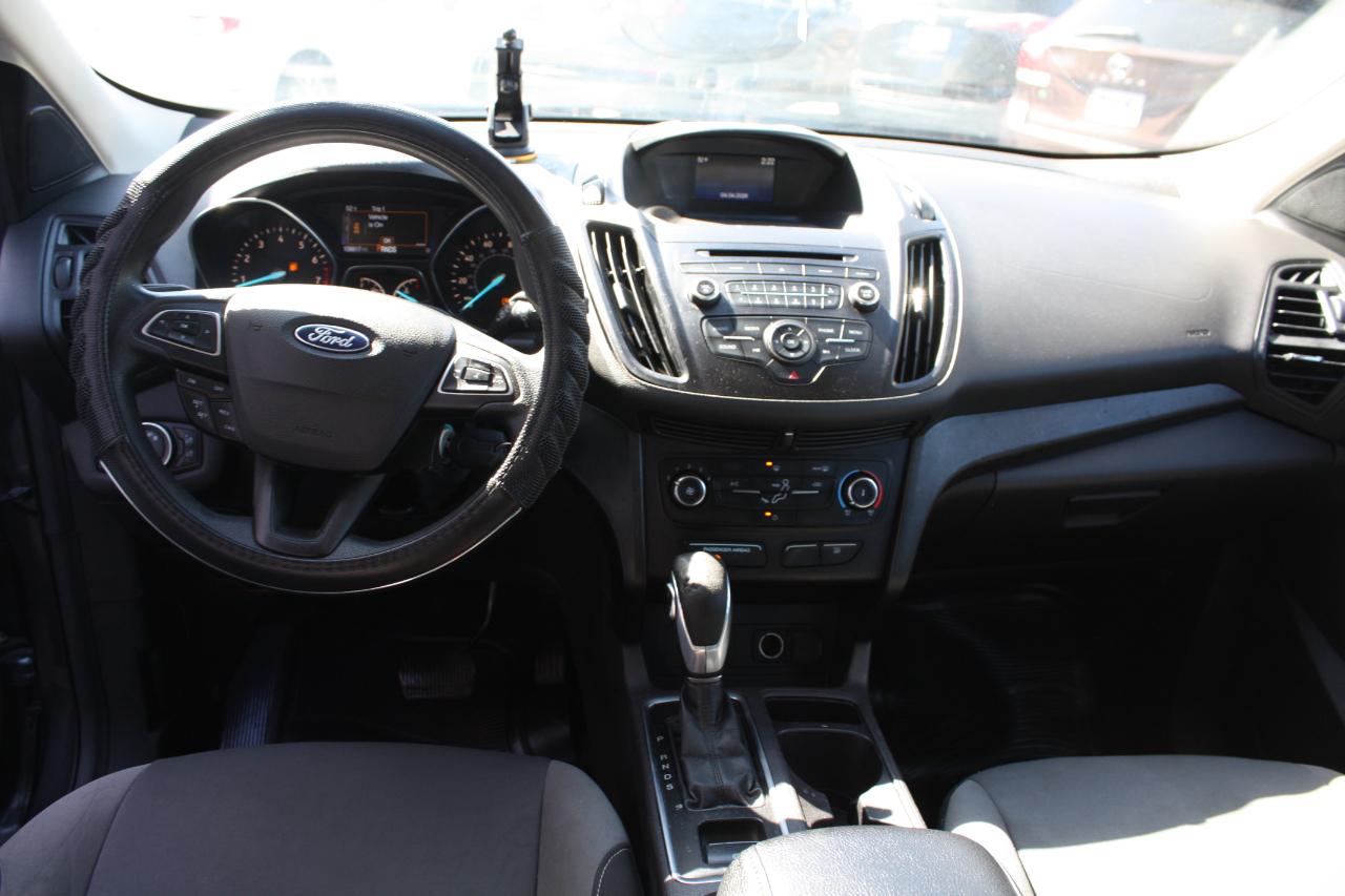 Ford Escape S FWD 2018