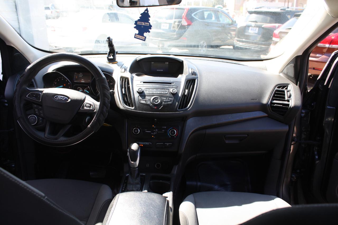 Ford Escape S FWD 2018