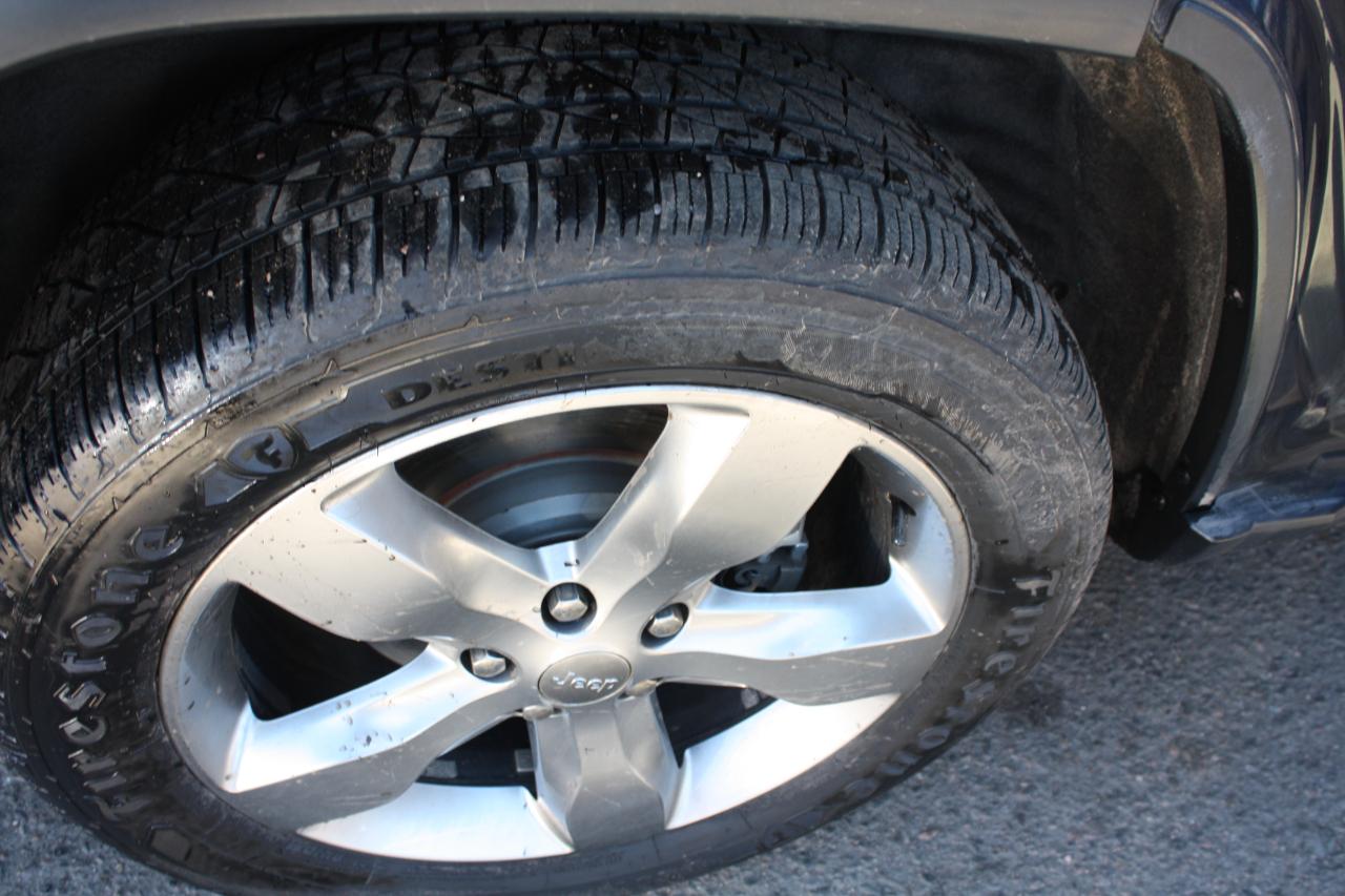 Jeep Grand Cherokee Limited 4WD 2013