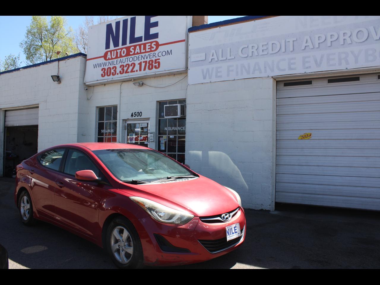 Hyundai Elantra SE 6AT 2015