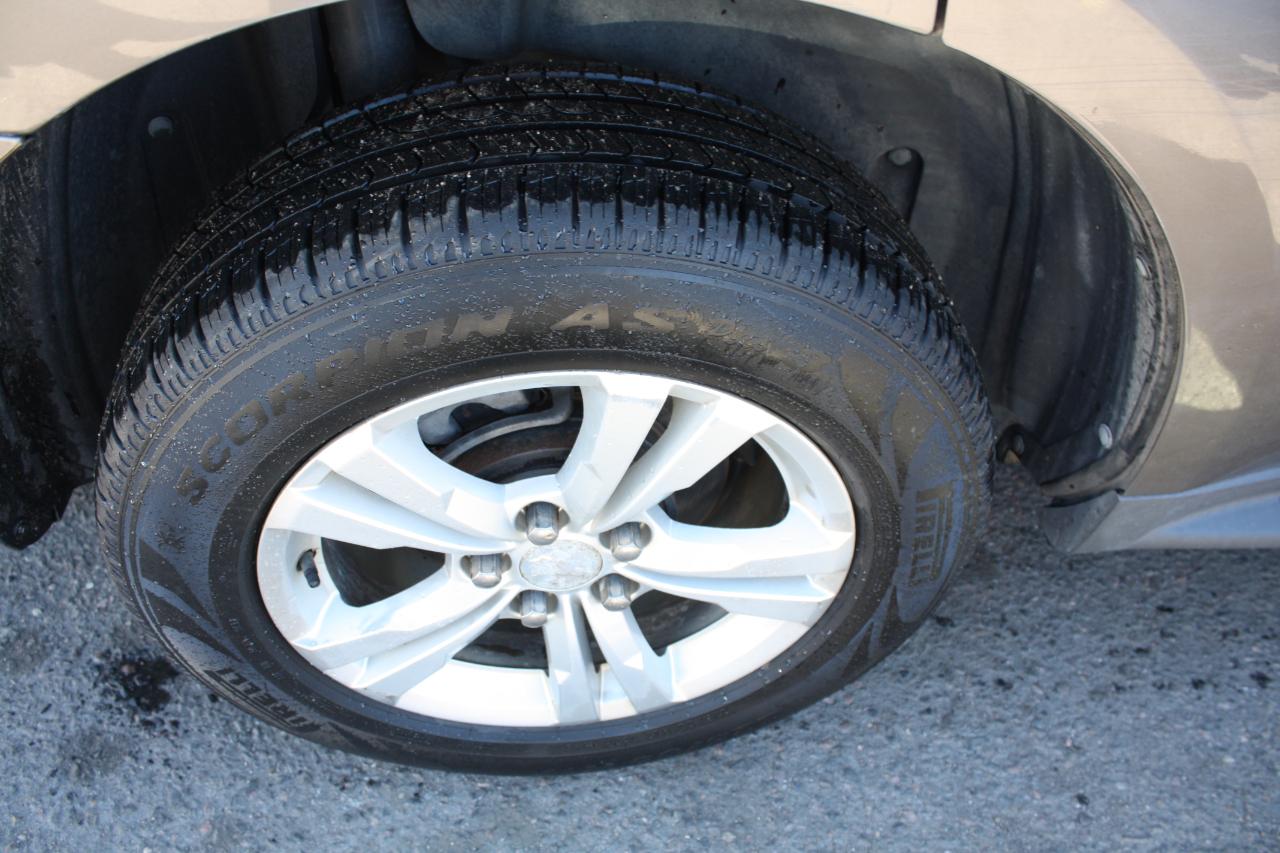 Chevrolet Equinox 2LT AWD 2012