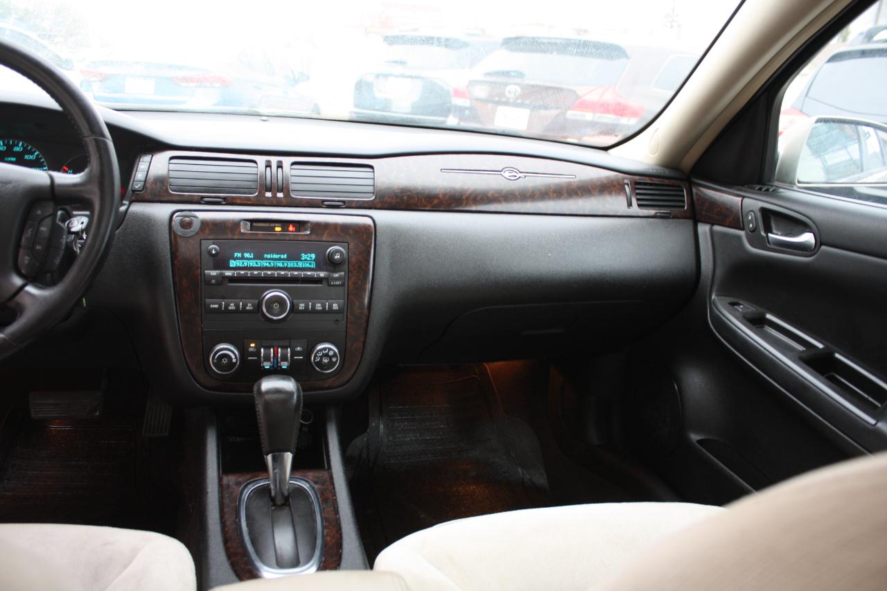 Chevrolet Impala LT (Fleet) 2012