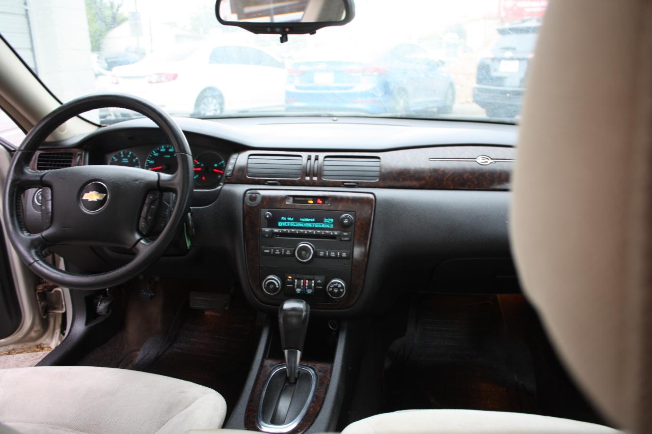 Chevrolet Impala LT (Fleet) 2012