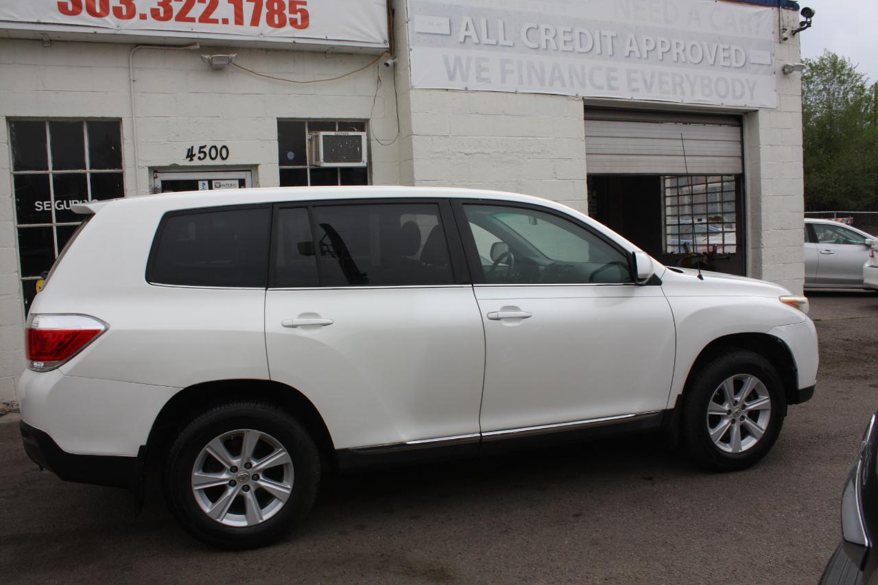 Toyota Highlander 4dr V6 Sport w/3rd Row (Natl) 2012