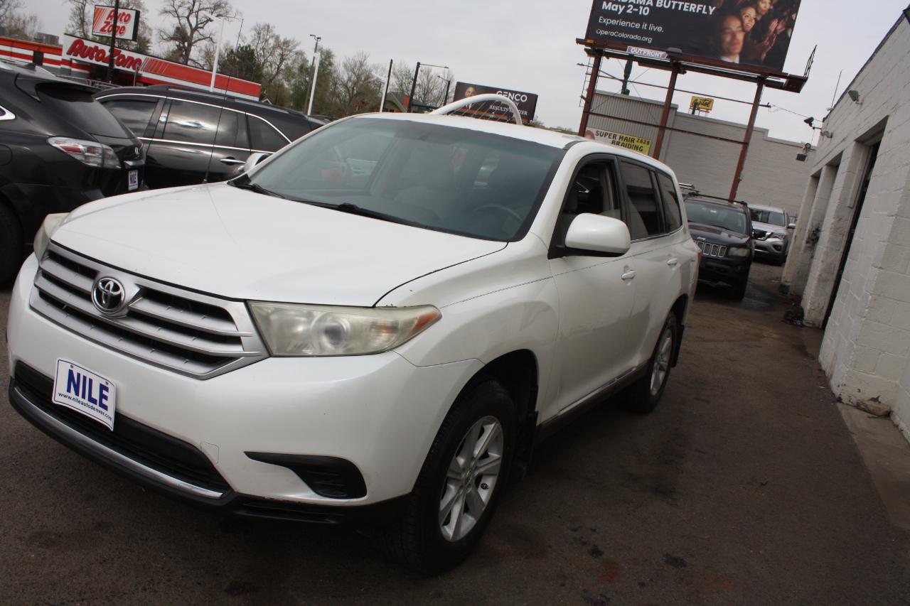 Toyota Highlander 4dr V6 Sport w/3rd Row (Natl) 2012