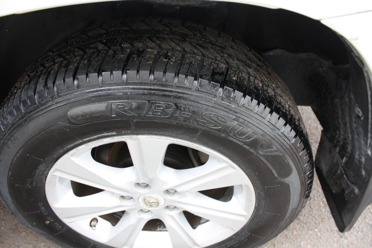 Toyota Highlander 4dr V6 Sport w/3rd Row (Natl) 2012