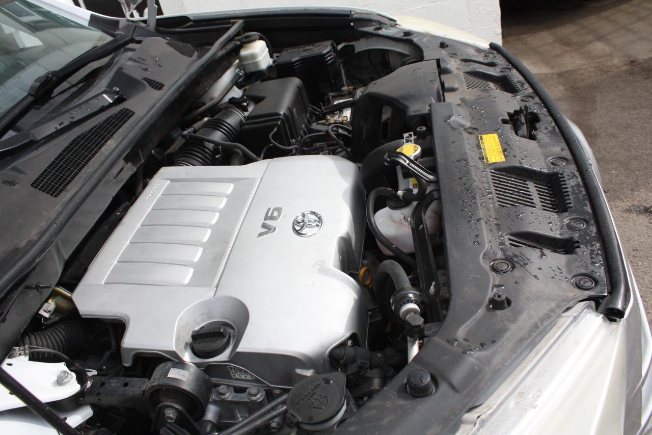 Toyota Highlander 4dr V6 Sport w/3rd Row (Natl) 2012