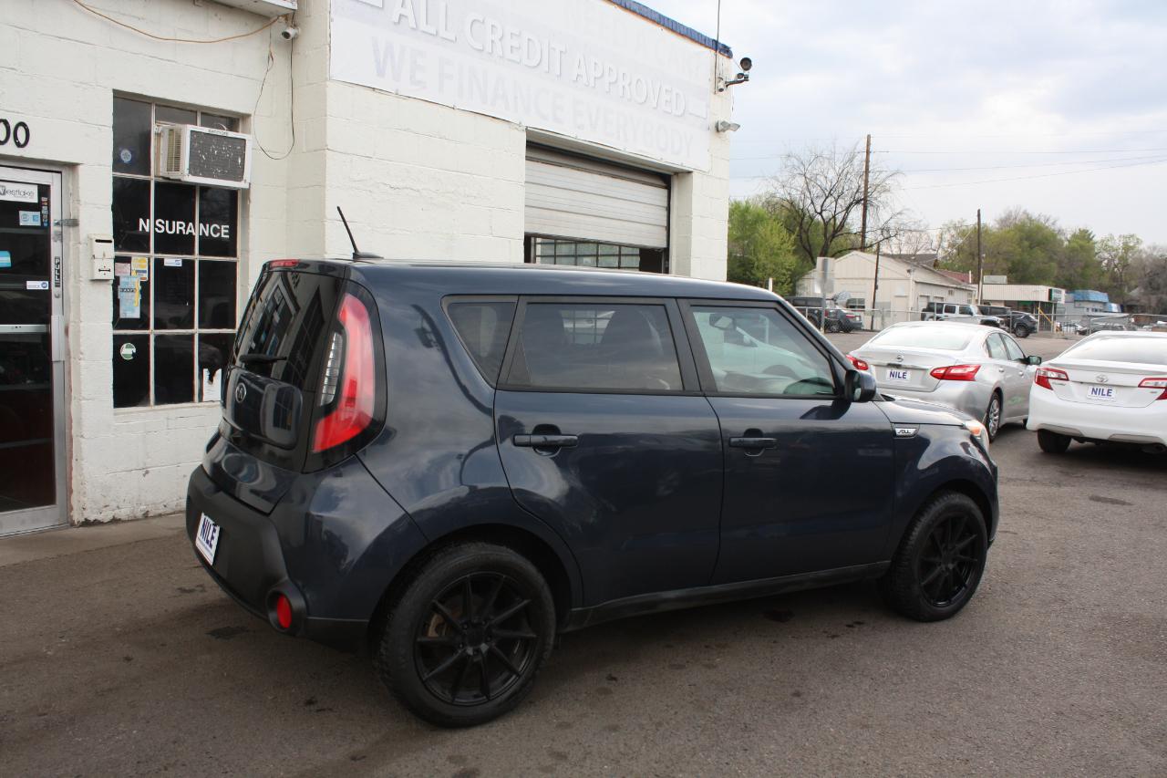 Kia Soul + w/Signature 2.0 Special Edition 2016