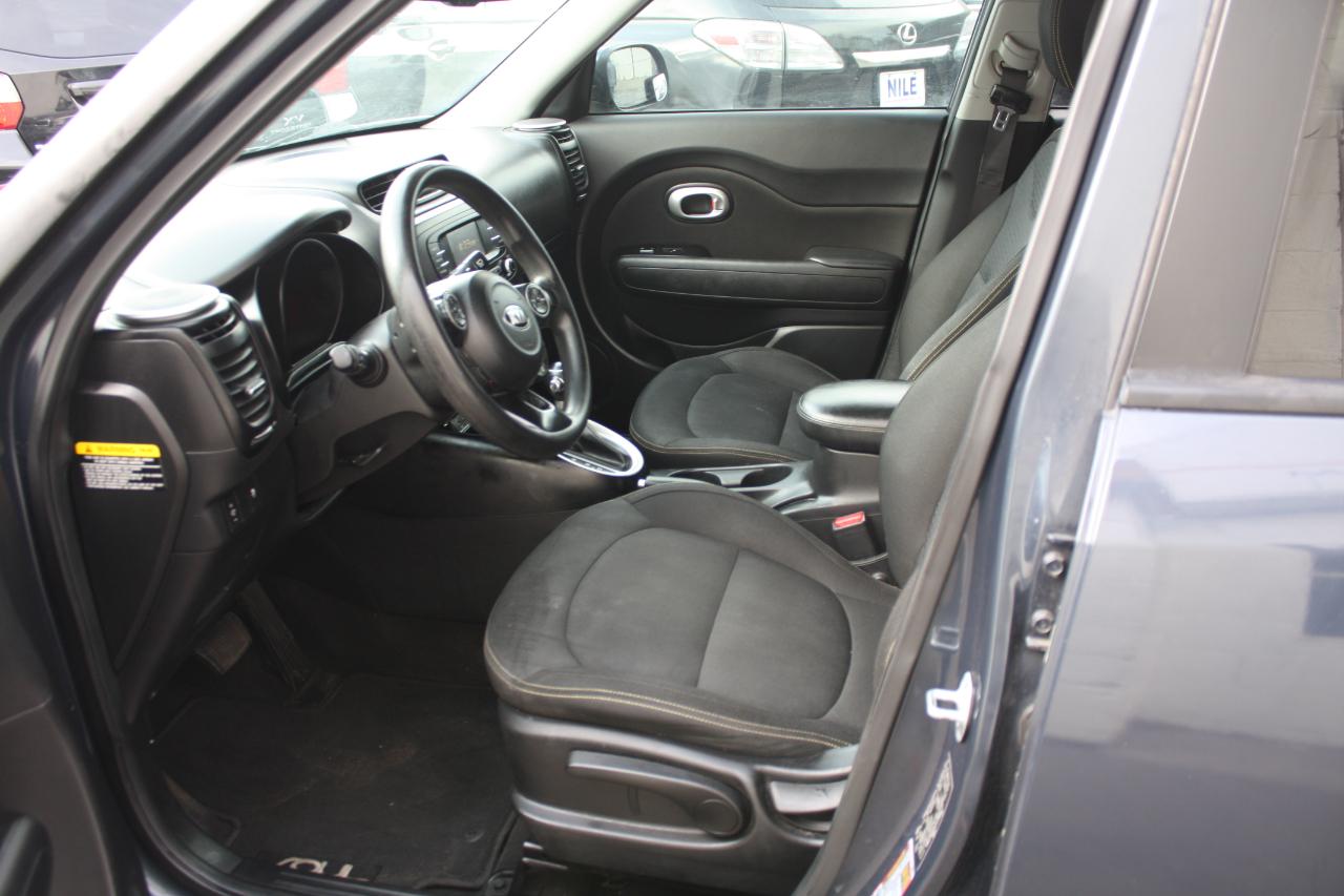 Kia Soul + w/Signature 2.0 Special Edition 2016