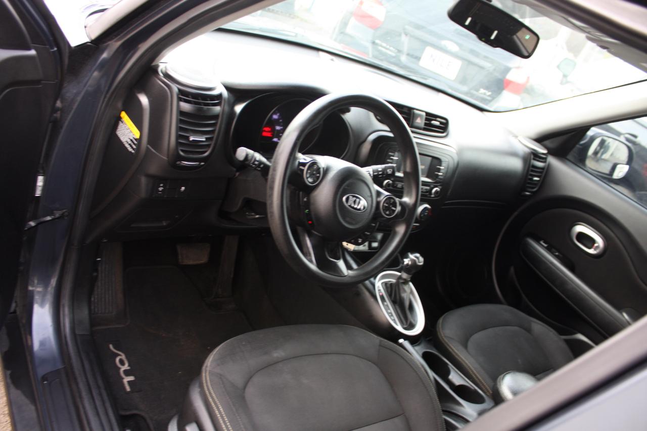 Kia Soul + w/Signature 2.0 Special Edition 2016