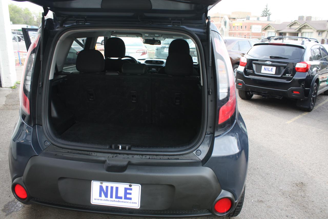 Kia Soul + w/Signature 2.0 Special Edition 2016