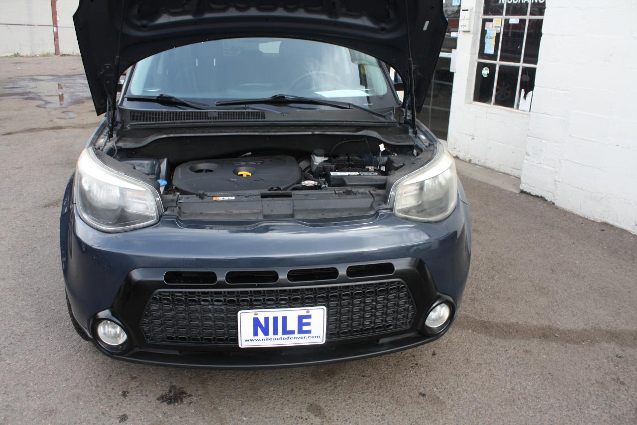 Kia Soul + w/Signature 2.0 Special Edition 2016