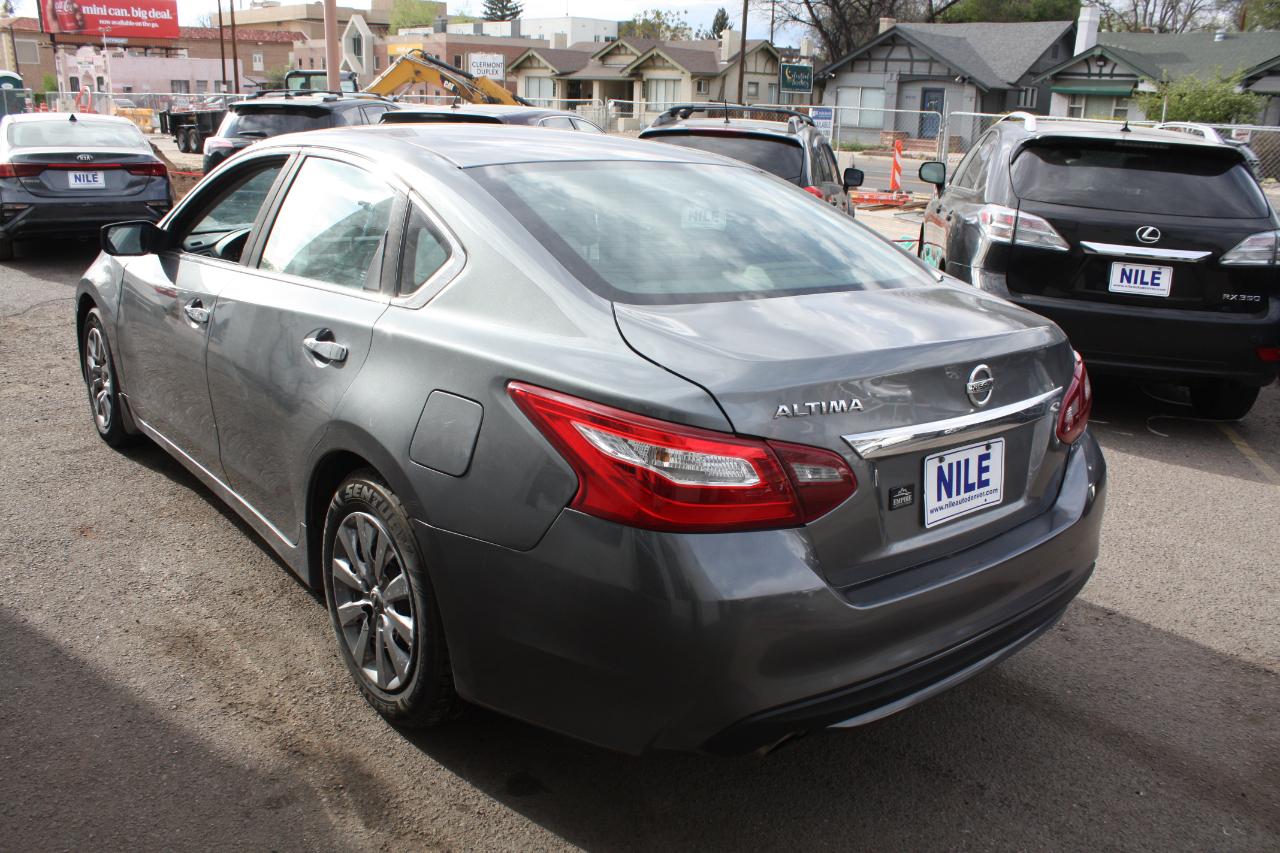 Nissan Altima 2.5 SV 2018