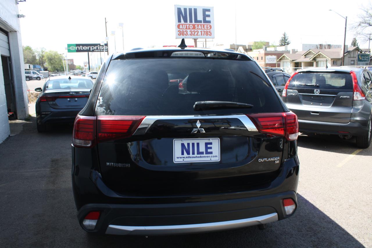 Mitsubishi Outlander SEL AWD 2018