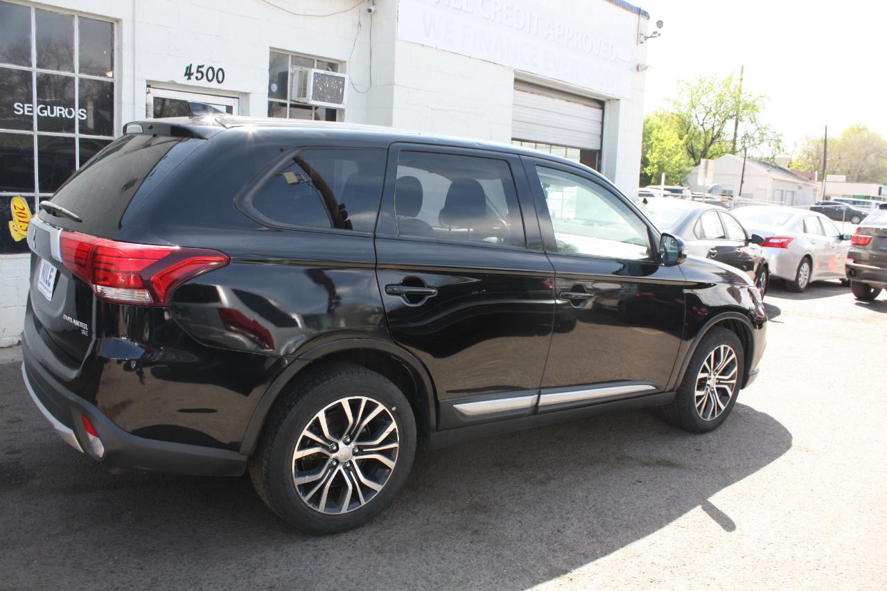 Mitsubishi Outlander SEL AWD 2018