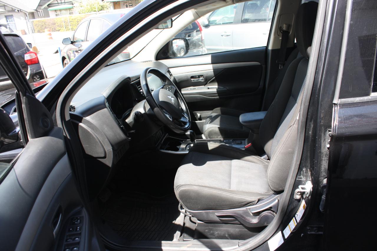 Mitsubishi Outlander SEL AWD 2018