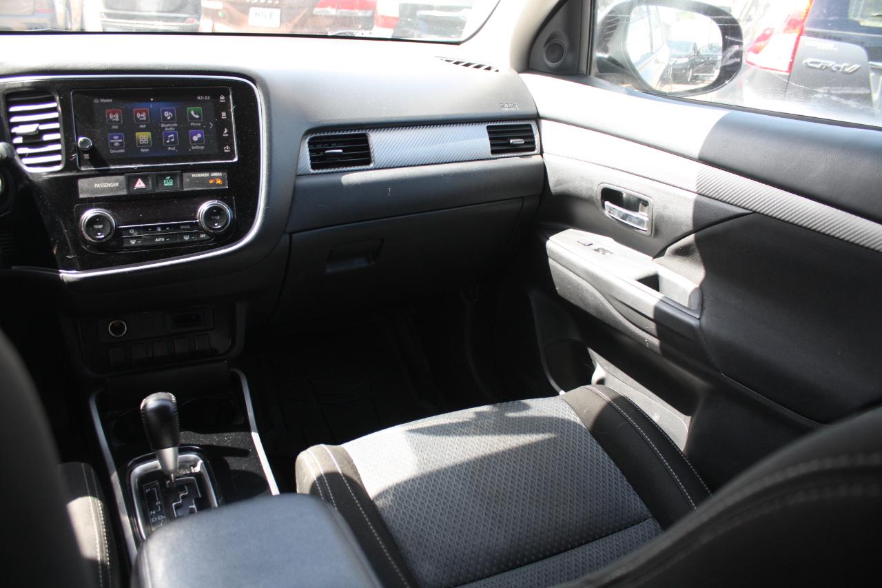 Mitsubishi Outlander SEL AWD 2018