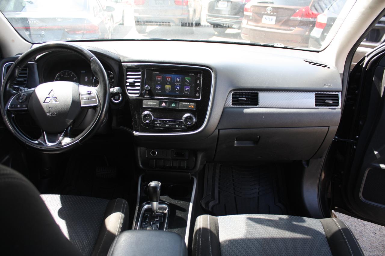 Mitsubishi Outlander SEL AWD 2018