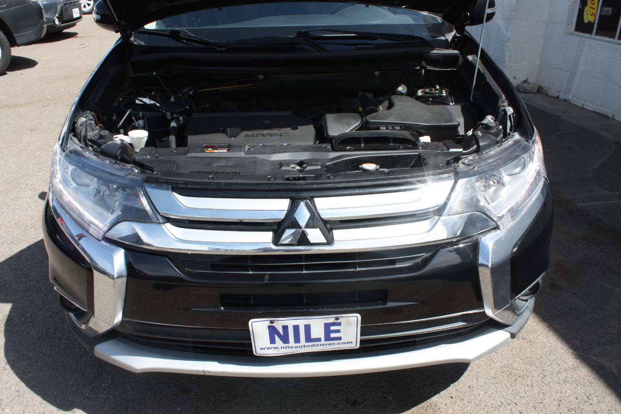 Mitsubishi Outlander SEL AWD 2018