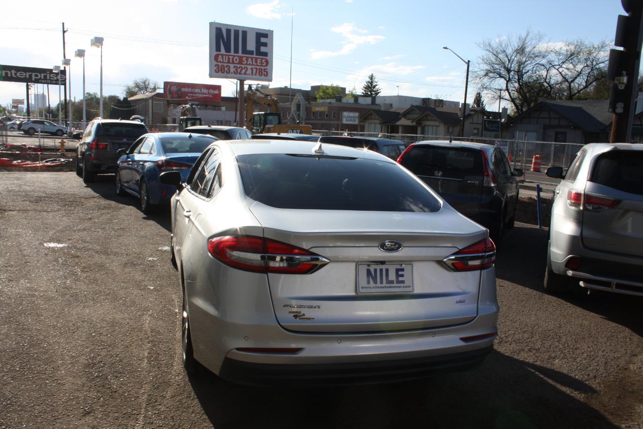 Ford Fusion SE 2019