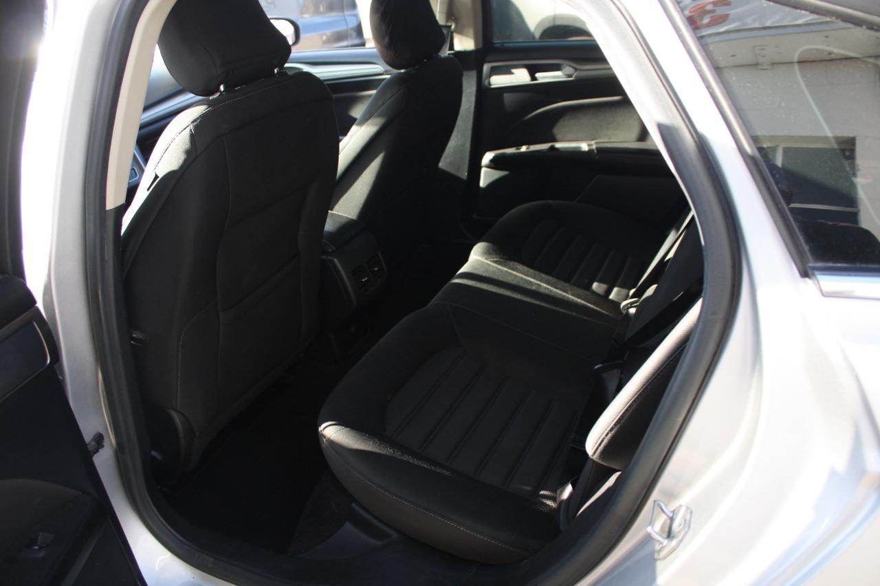 Ford Fusion SE 2019