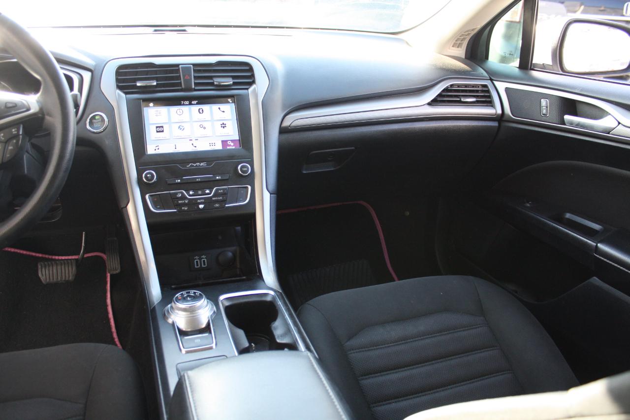 Ford Fusion SE 2019