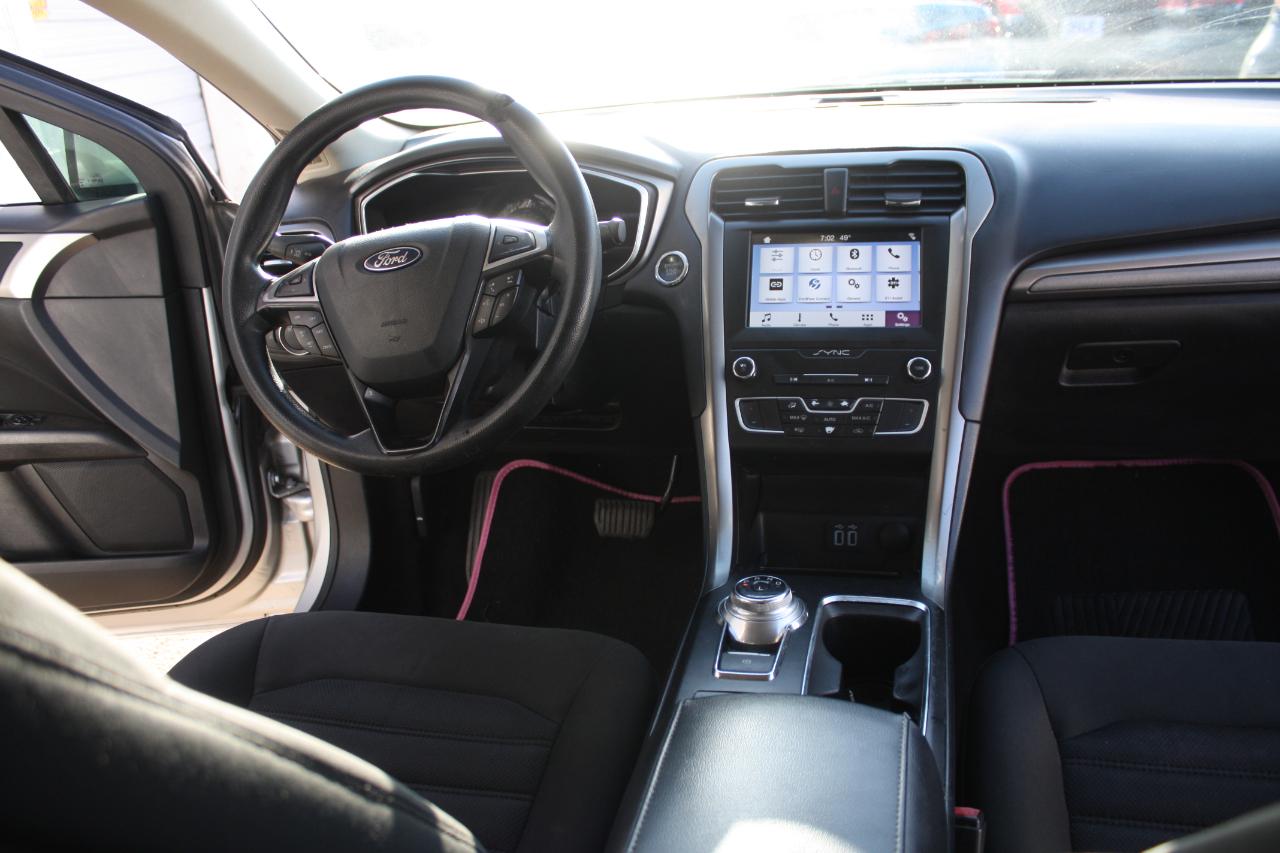 Ford Fusion SE 2019