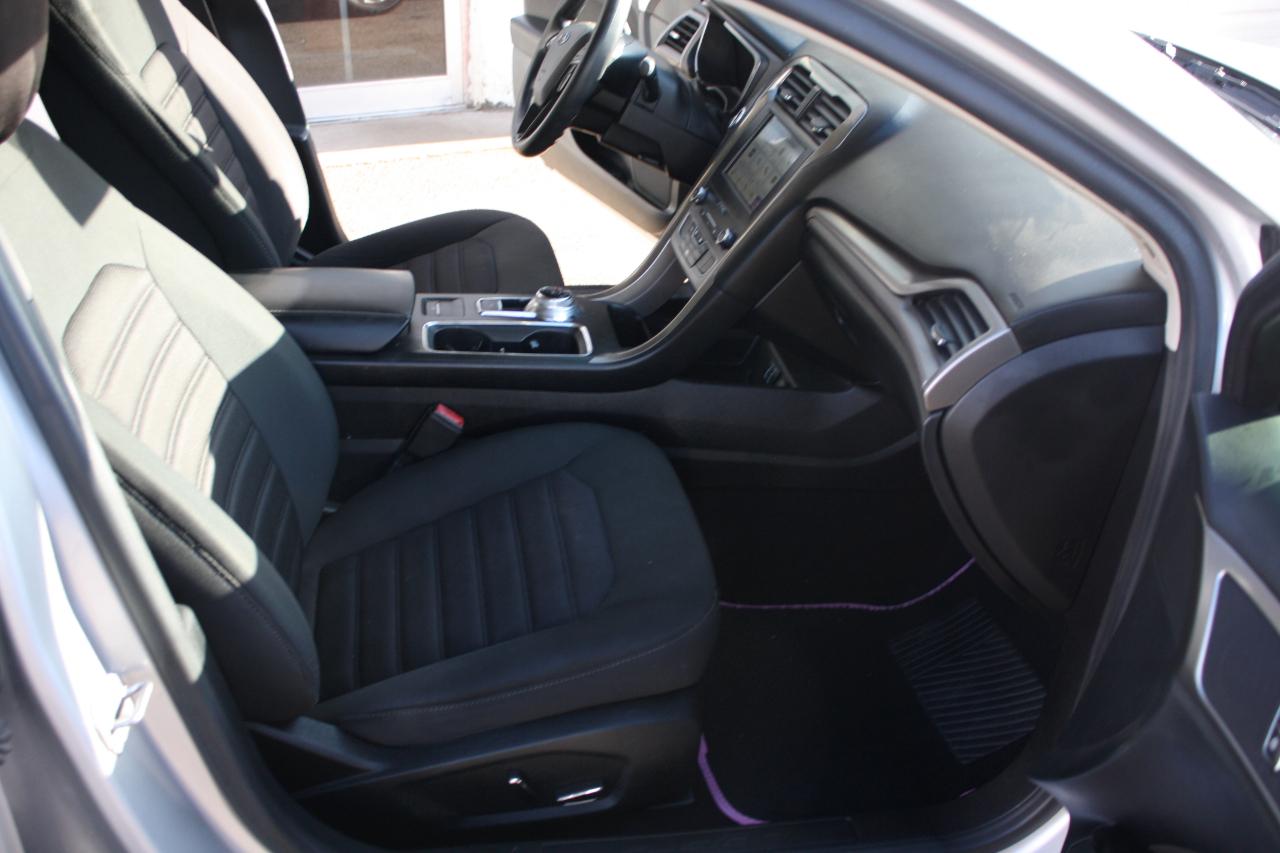 Ford Fusion SE 2019